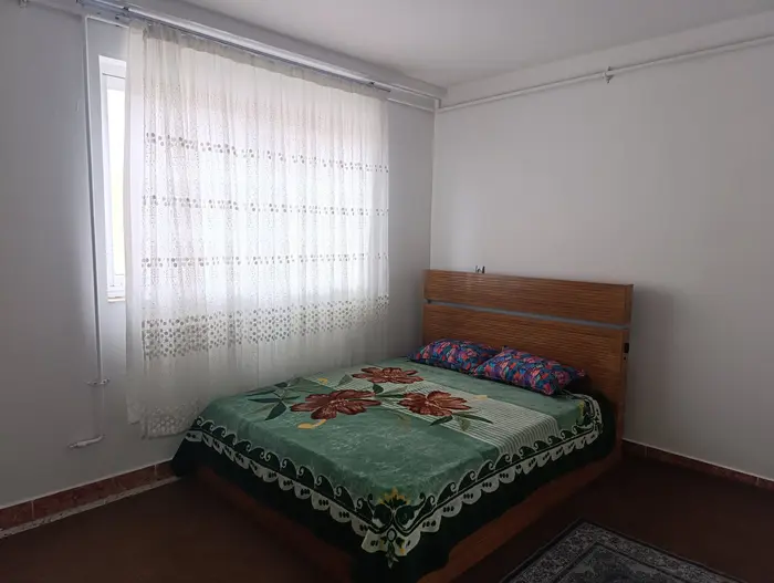 سوئیت یک خوابه صادقلو