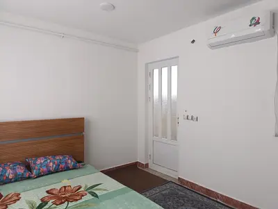 سوئیت یک خوابه صادقلو