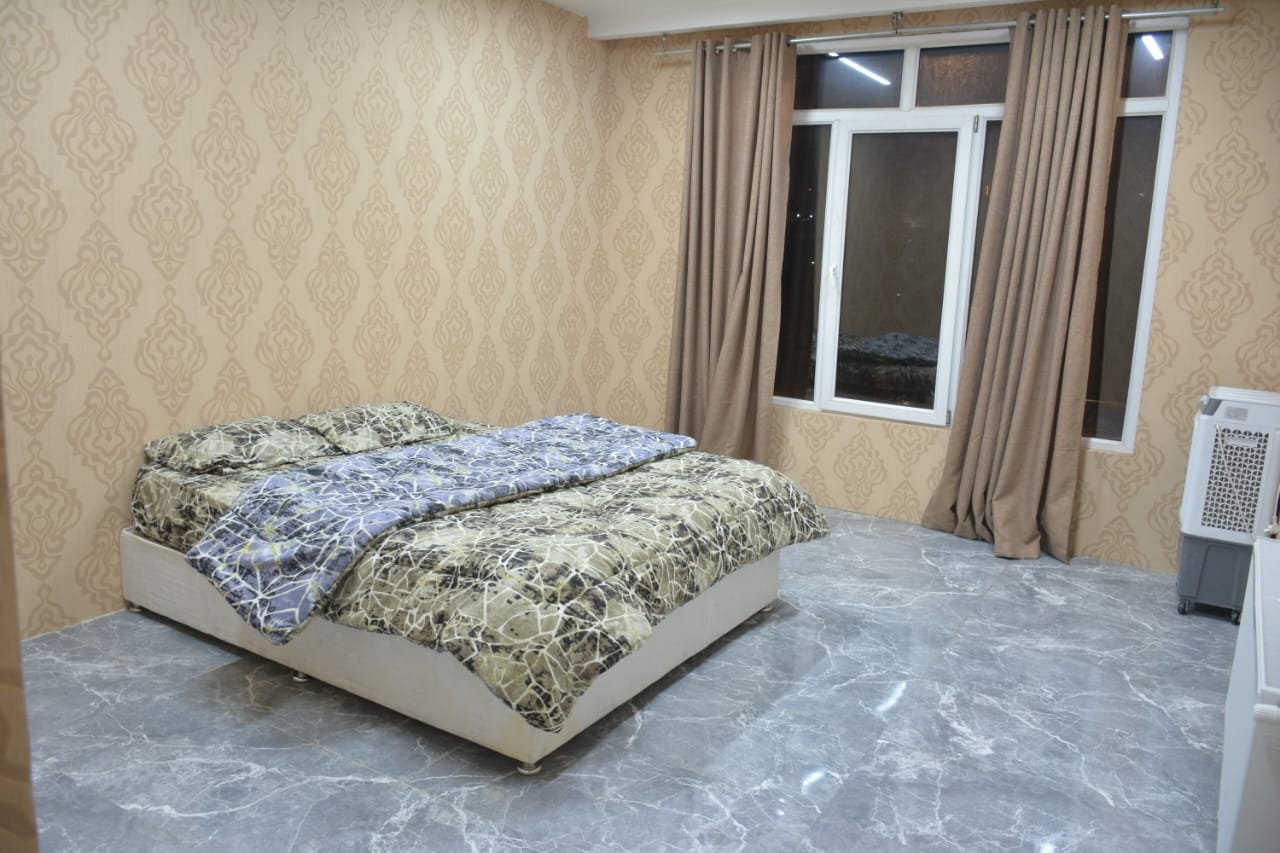 ویلا سه خوابه تریپلکس استخردار آبگرم آوان