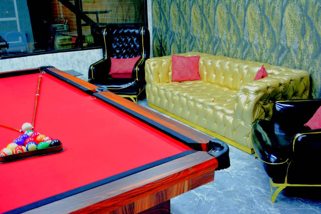 ویلا سه خوابه تریپلکس استخردار آبگرم آوان