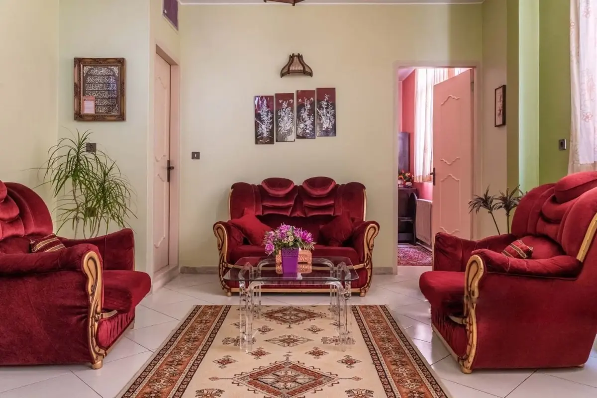 آپارتمان یک خوابه افتخاری انقلاب واحد 1