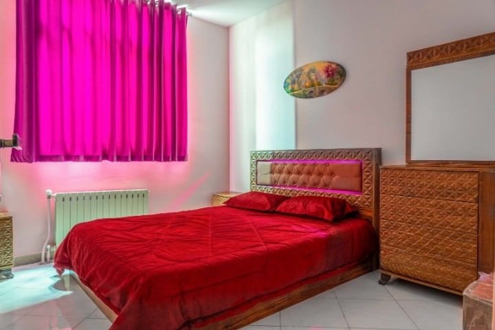 آپارتمان یک خواب افتخاری انقلاب واحد 2