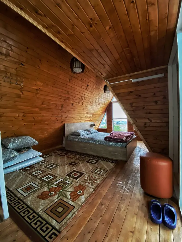 کلبه یک خوابه دوبلکس سوئیسی دل انگیز ونوشه