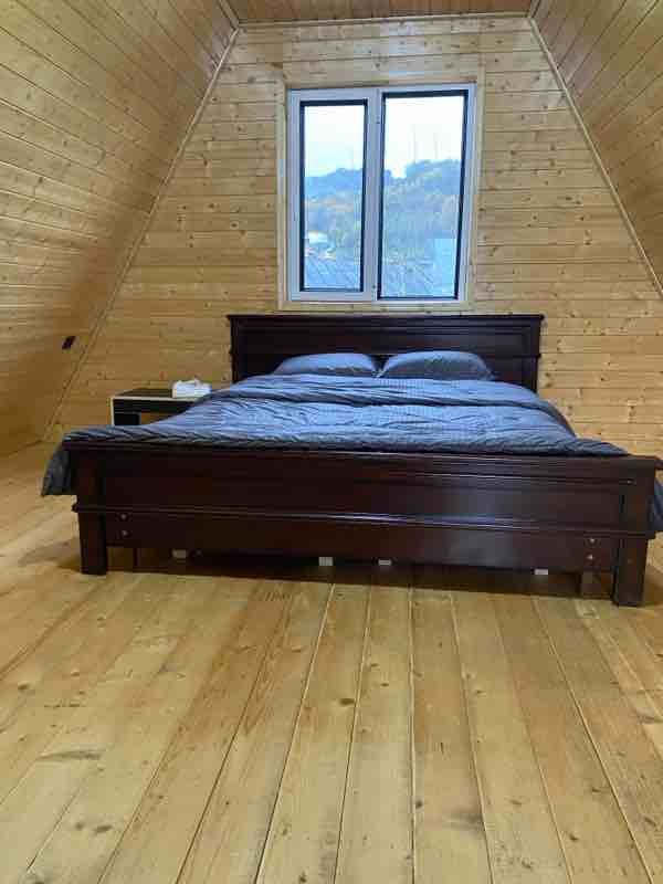 کلبه یک خوابه لاره - انتخاب عنوان تصویر