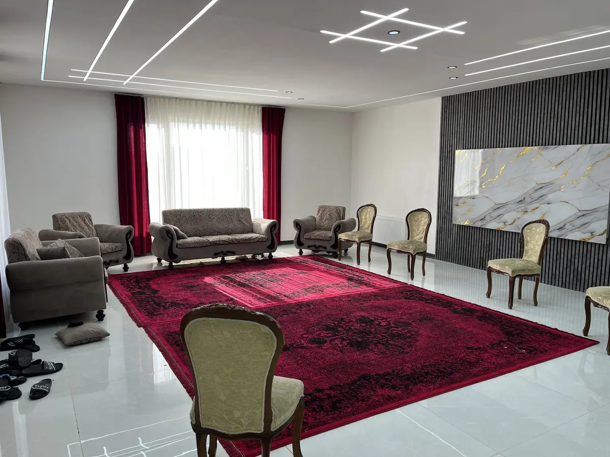 ویلا دوخوابه استخردار آبگرم پرواز