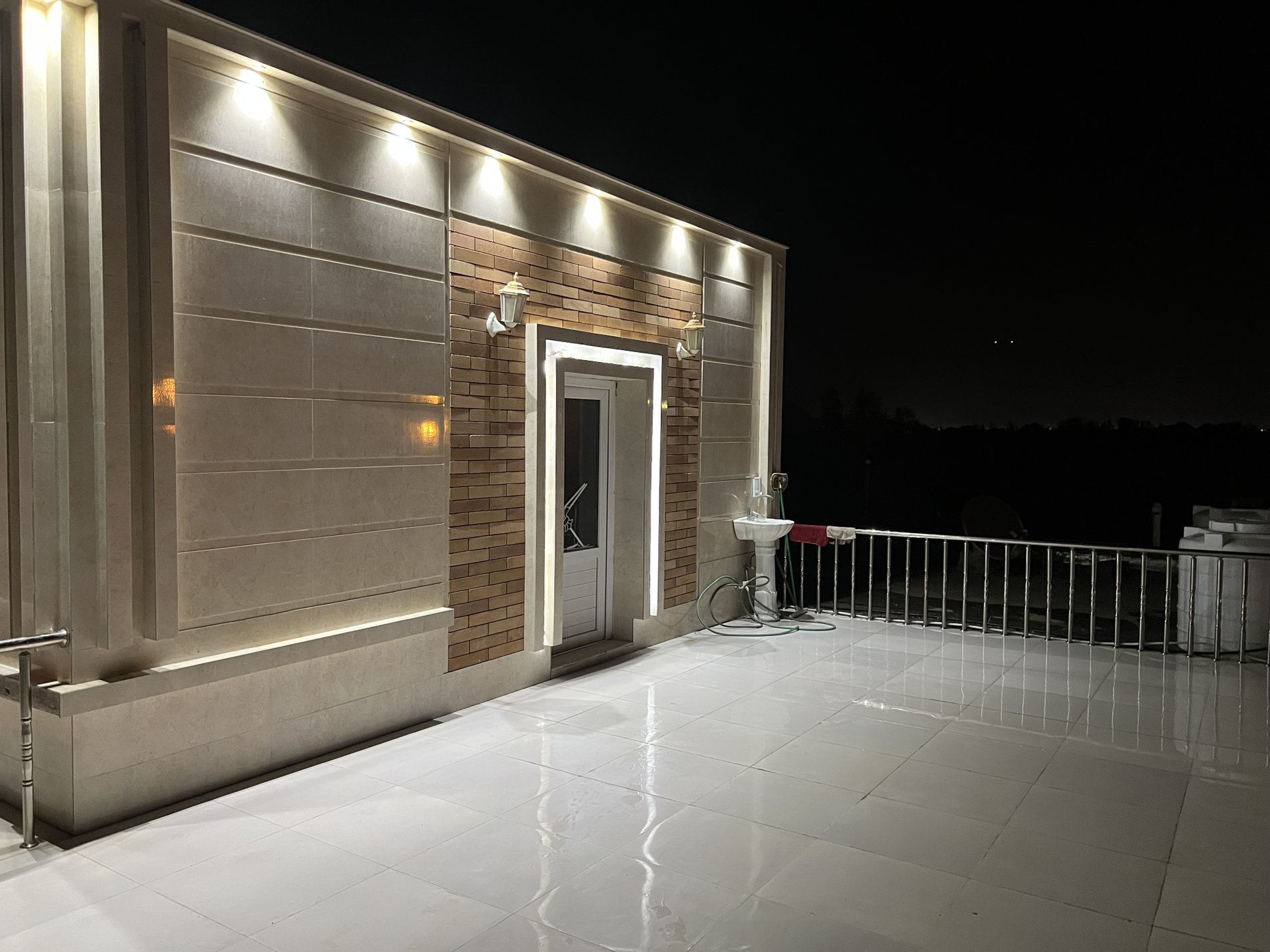 سوئیت فلت دشتی پارسیان