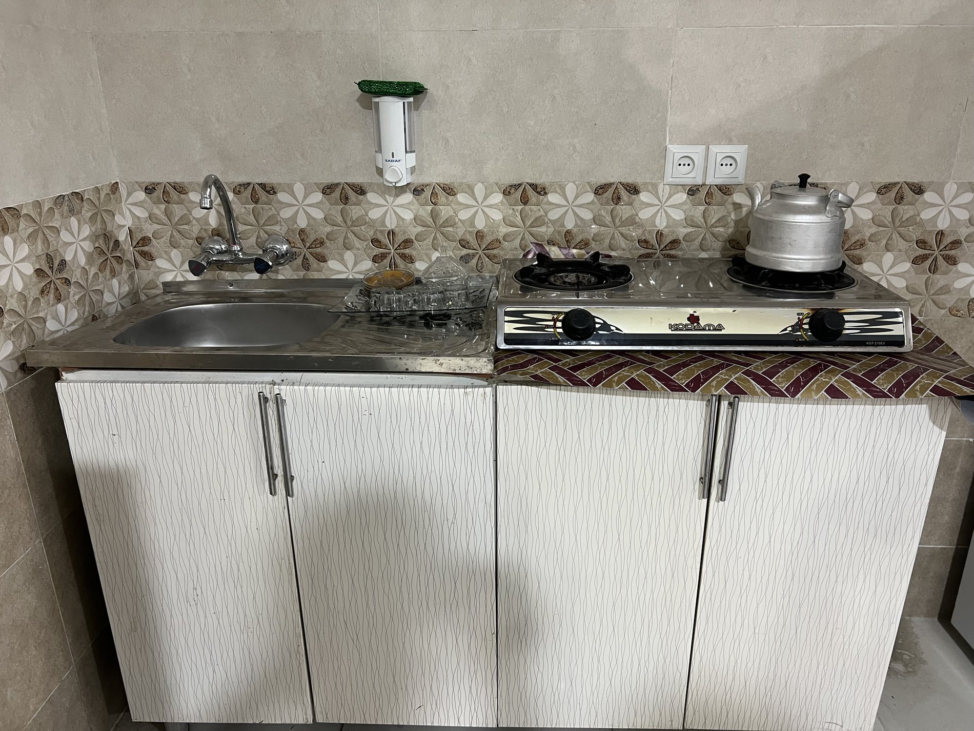 سوئیت فلت دشتی پارسیان