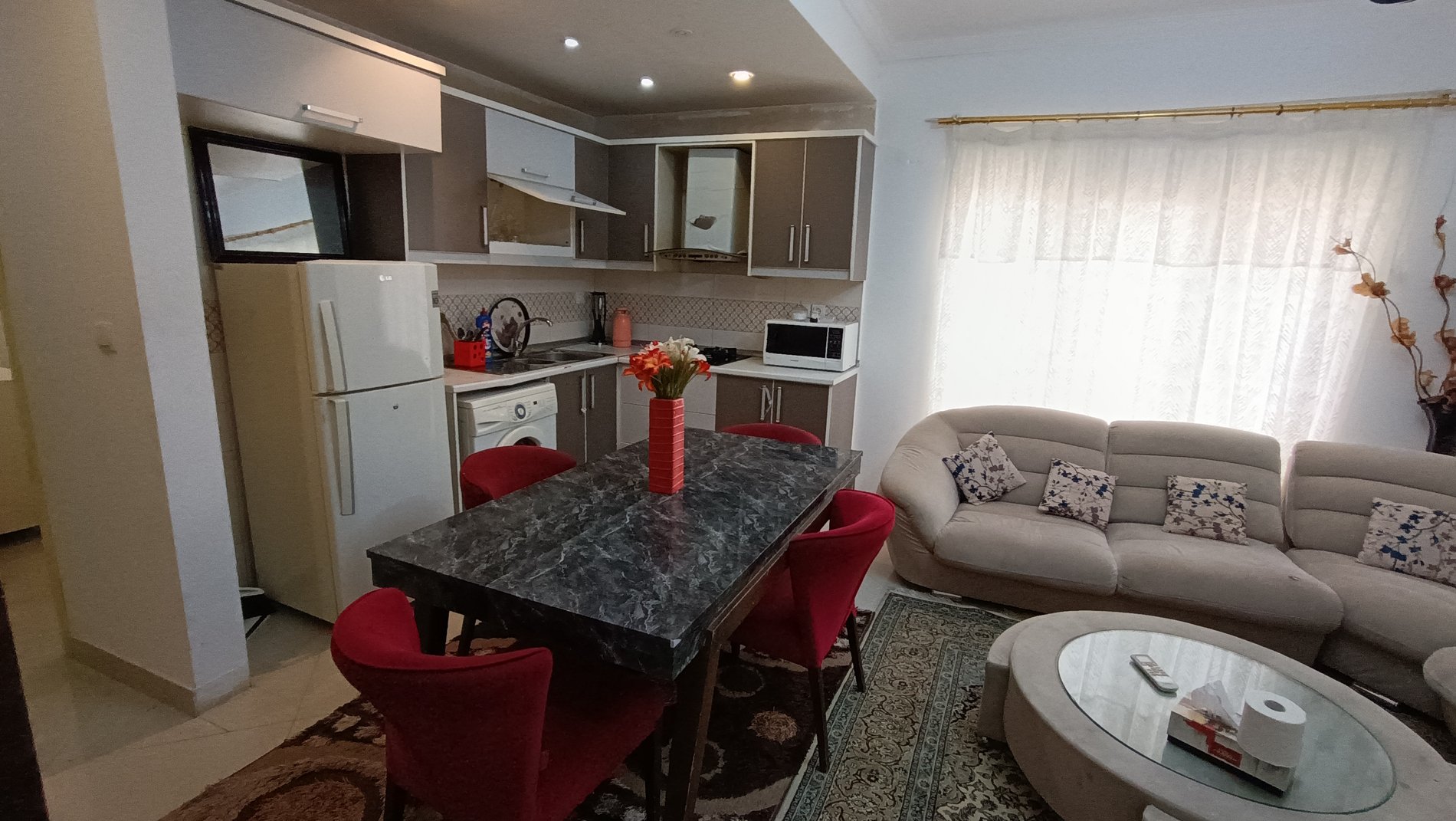 آپارتمان دوخوابه هانا 1