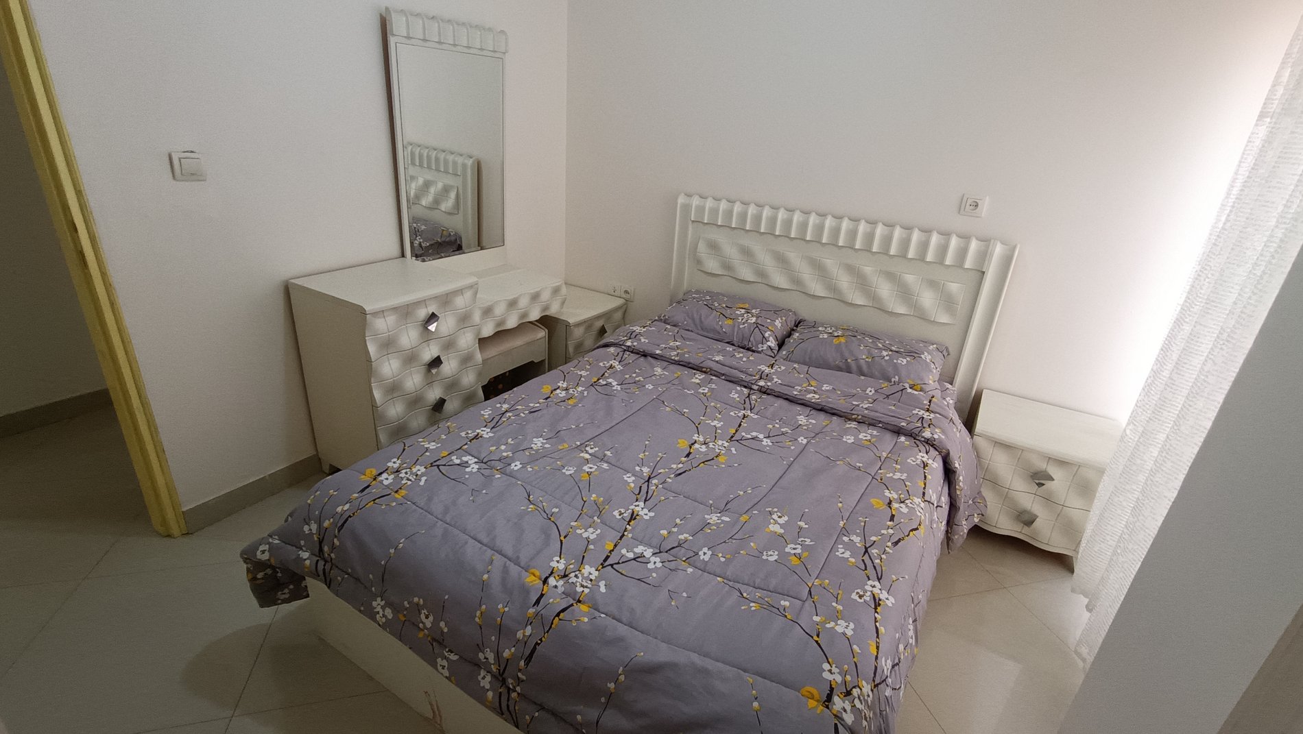 آپارتمان دوخوابه 1