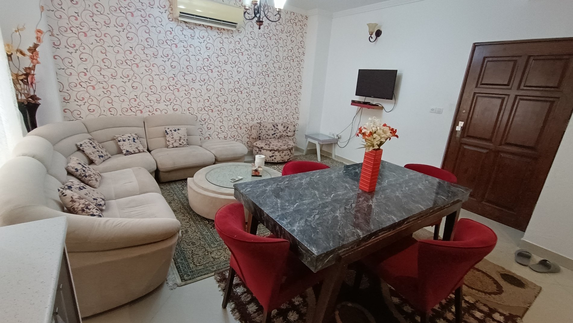 آپارتمان دوخوابه هانا 1