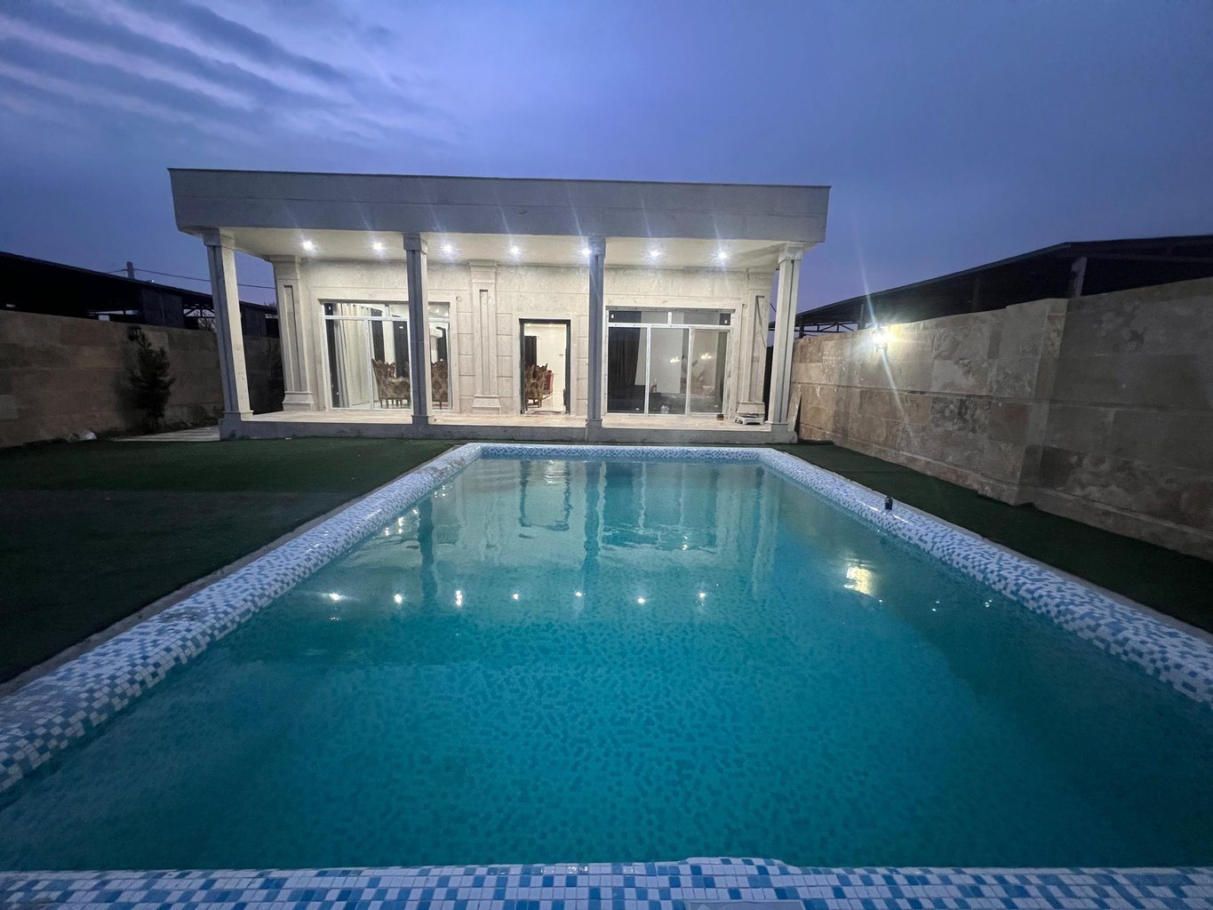 ویلا دوخوابه استخردار رامتین