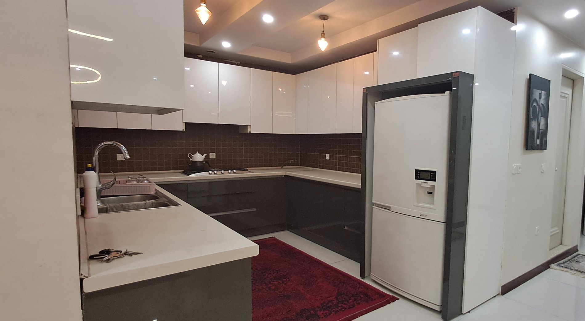 ویلا دوخوابه استخردار  آبگرم روژان