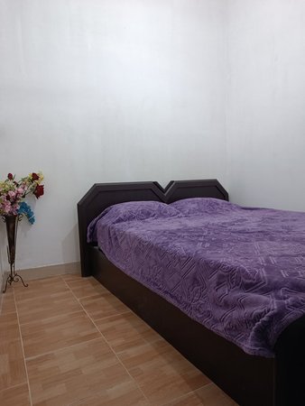 سوئیت یک خوابه بادام