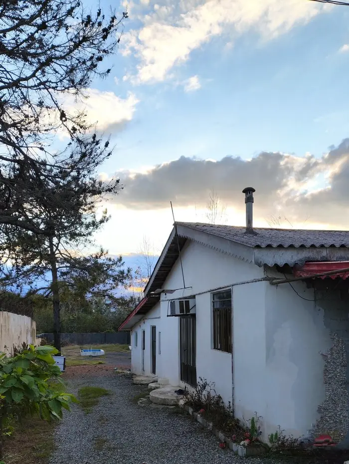 سوئیت دوخوابه ساحلی طلایی 3