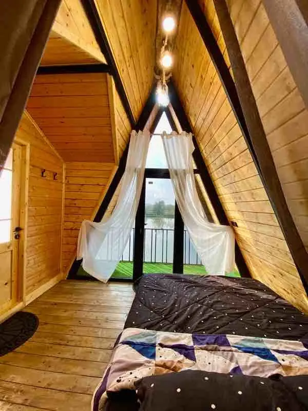 کلبه یک خوابه موکا - انتخاب عنوان تصویر