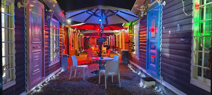 بوم گردی جزیرمون 1 - واحد نسکافه ای