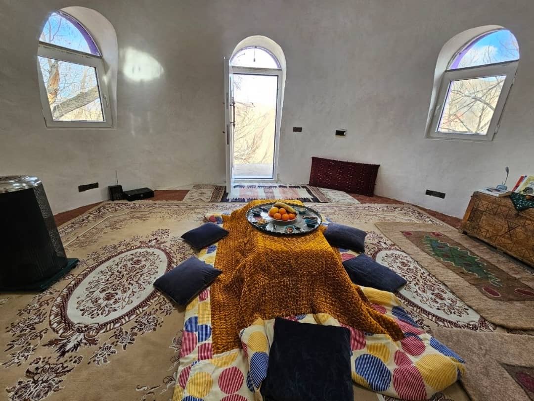 بومگردي ارمغان ١ - ارمغان - واحد وایولت