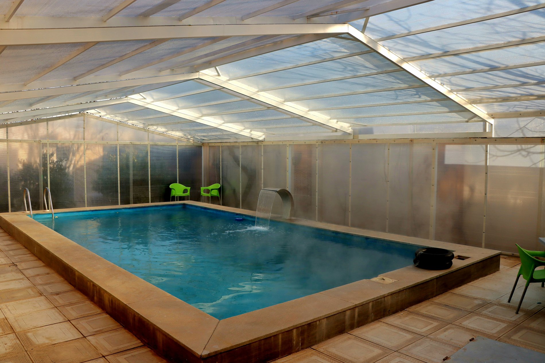 ویلا دوخوابه استخردار آبگرم برسام 1