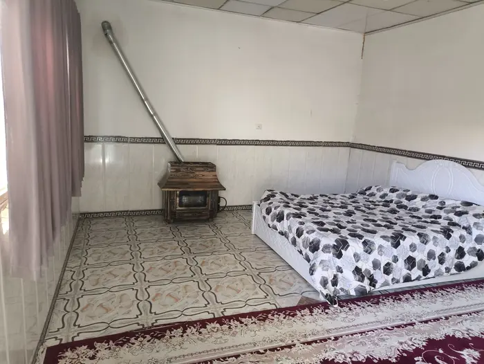 کلبه دوخوابه چوبی استخردار آبگرم مردانه