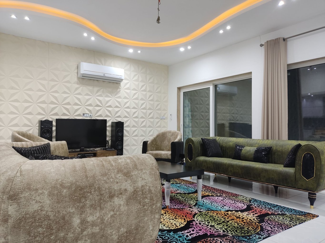 چهارخوابه  ساحلی استخردار آبگرم جنگجو