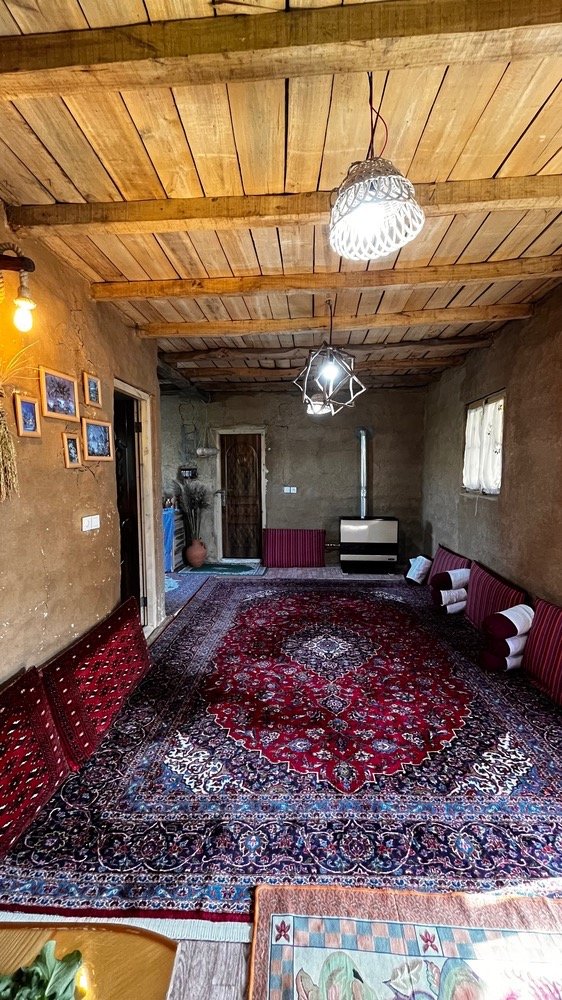 کلبه یک خوابه بالا تیکیش