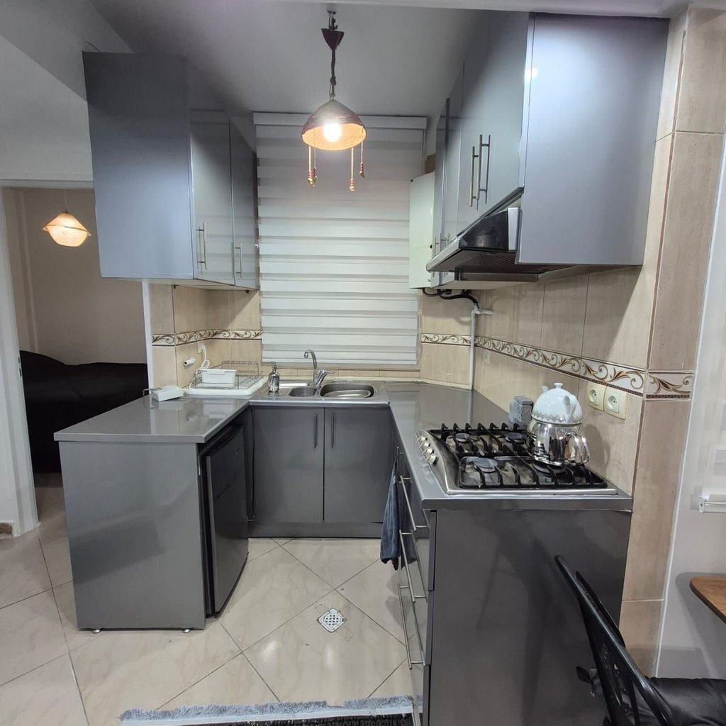 آپارتمان یک خوابه اجاره دار