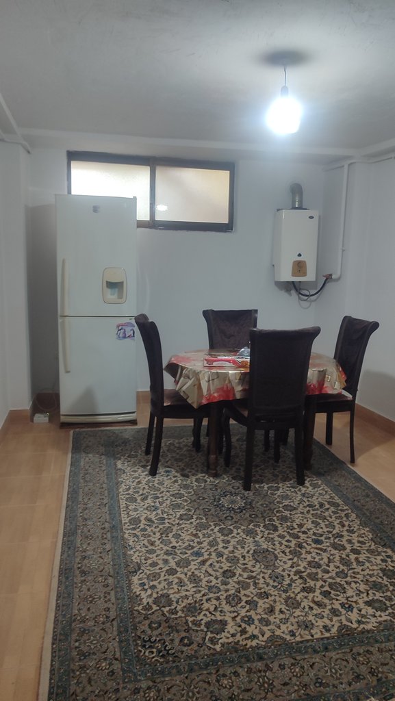 سوئیت یک خوابه کامل با پارکینگ اختصاصی