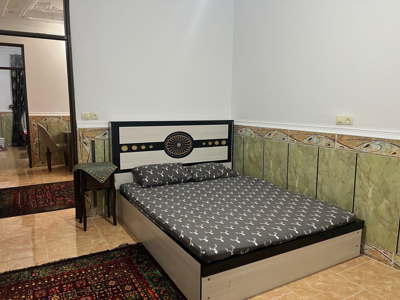 آپارتمان سه خوابه خوشبخت 