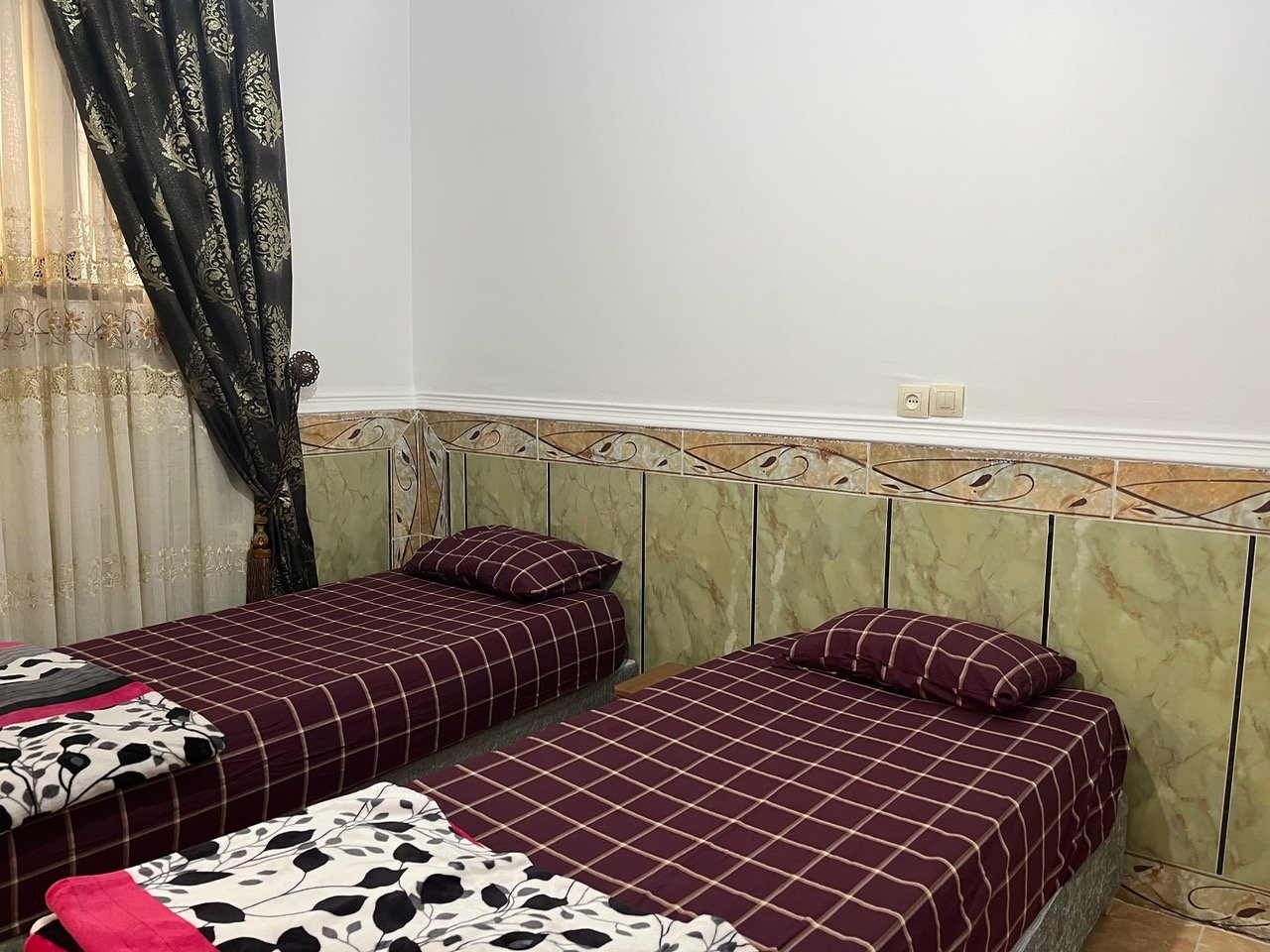 آپارتمان سه خوابه خوشبخت 