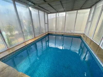 ویلا دوخوابه استخردار آبگرم فروردین 1