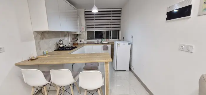 مسافرخانه آیاز - واحد 2