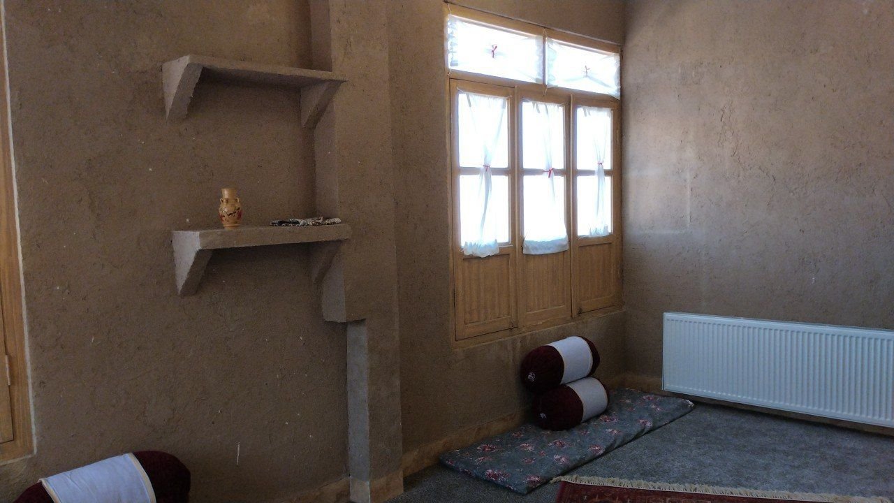 بوم گردی فلت کهن بام کنگ واحد گیلانه