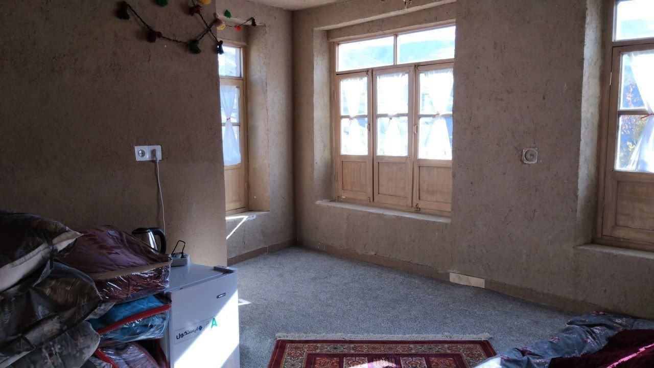 فلت کهن بام کنگ واحد سروناز