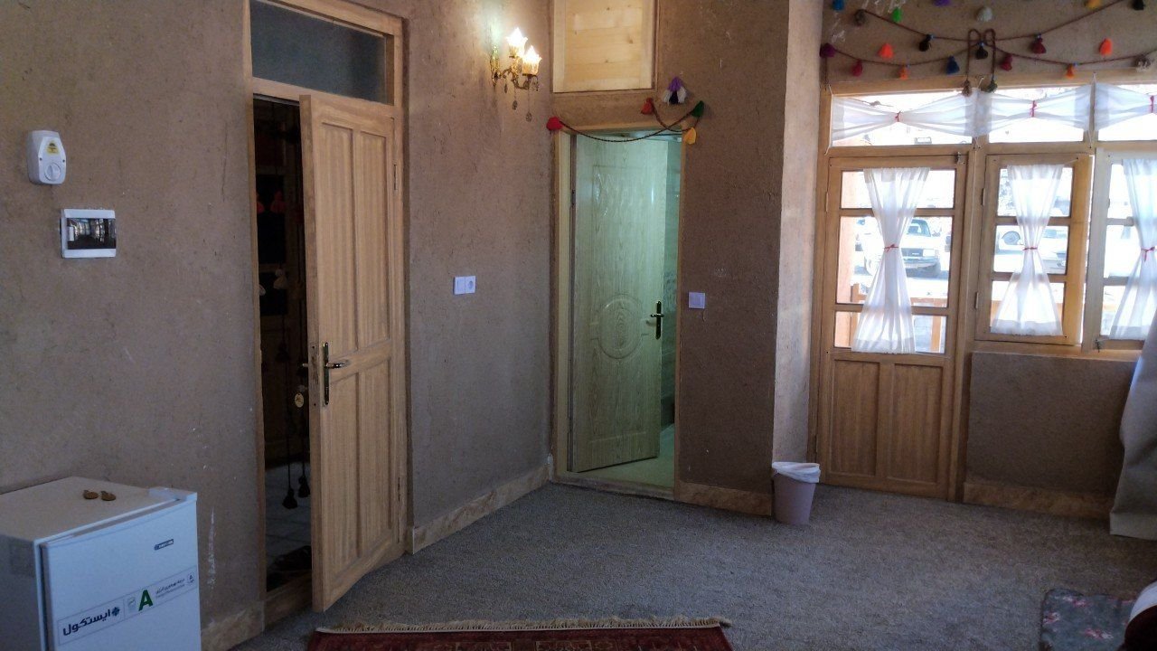 بوم گردی فلت کهن بام کنگ واحد گیلانه
