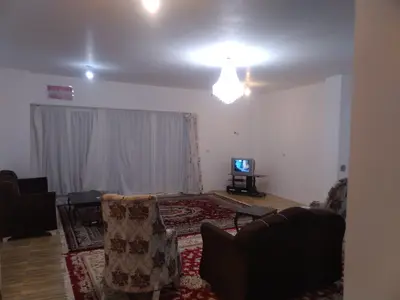 آپارتمان دوخوابه طاهری 12