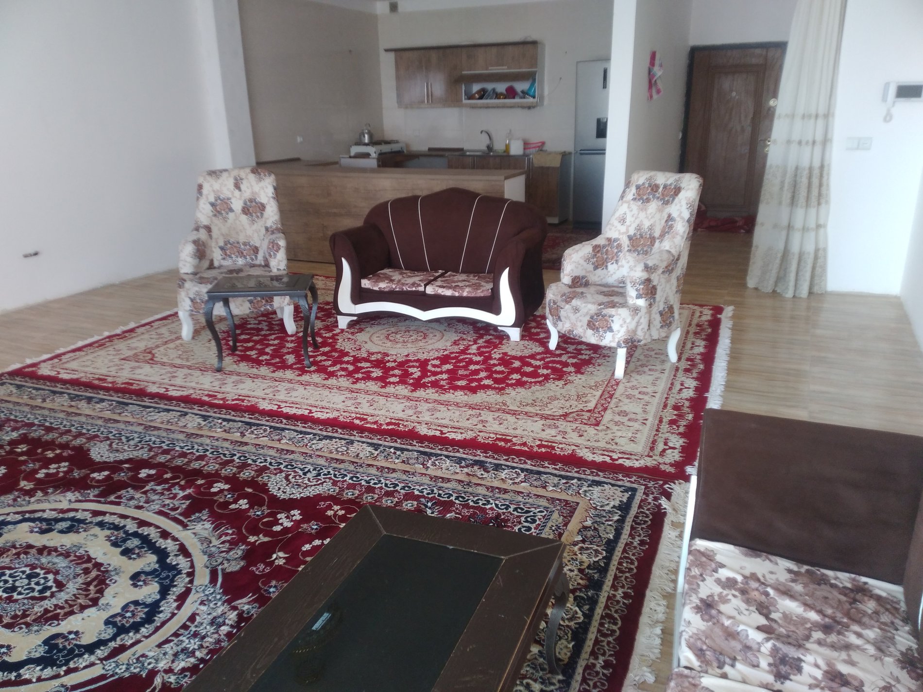 آپارتمان دوخوابه طاهری 12