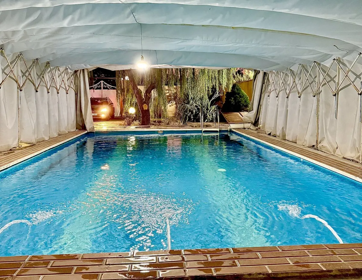 ویلا دوخوابه استخردار آبگرم مهستان