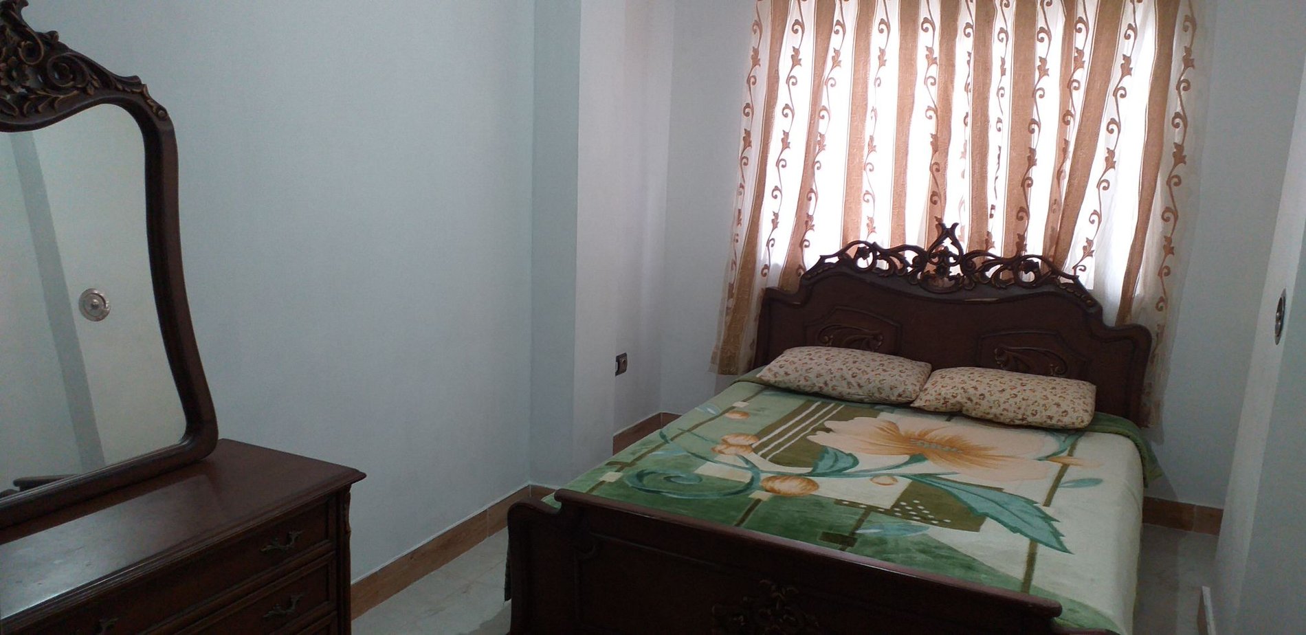 آپارتمان یک خوابه دلنیا