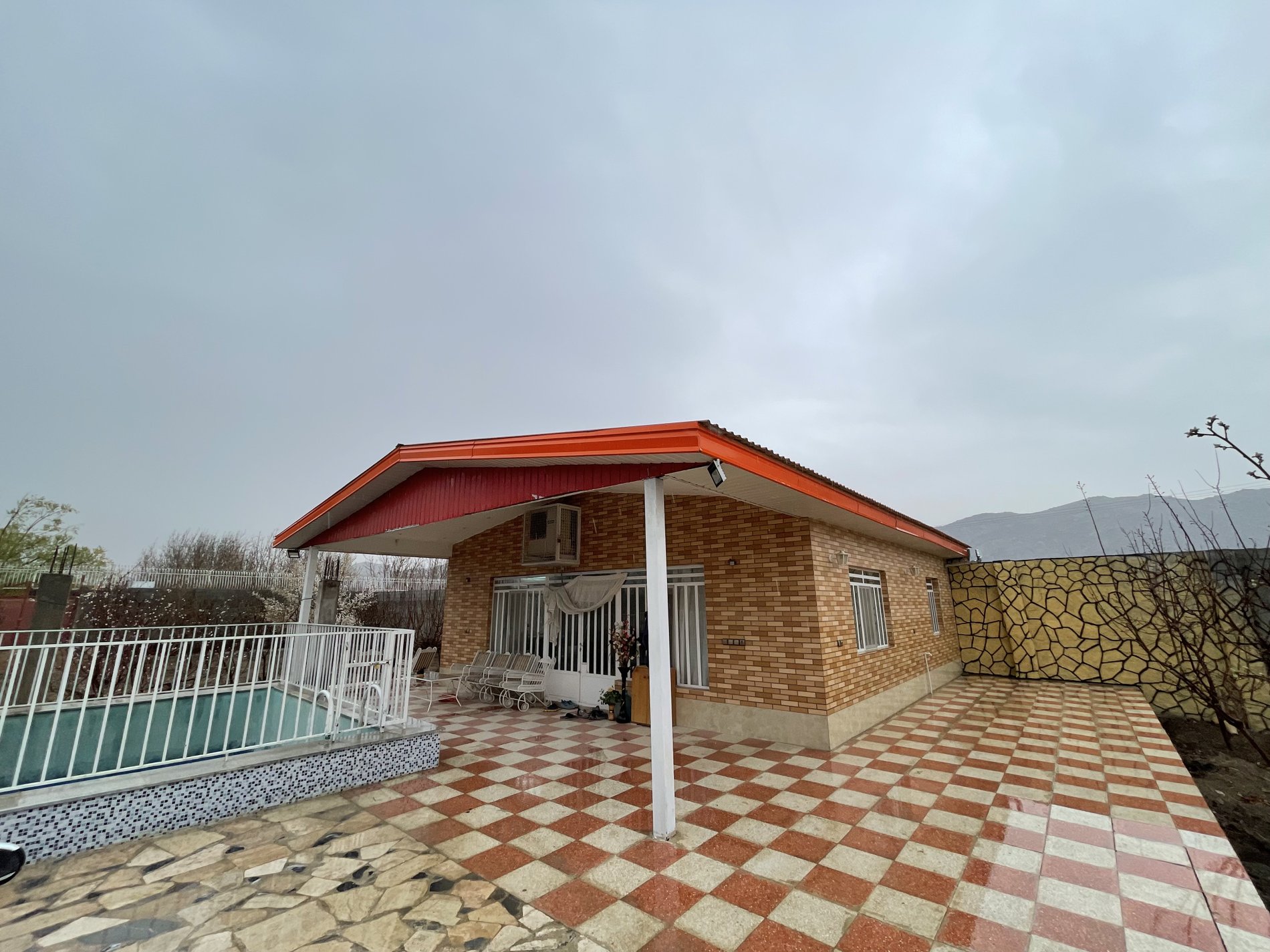 ویلا دوخوابه باغ رویایی