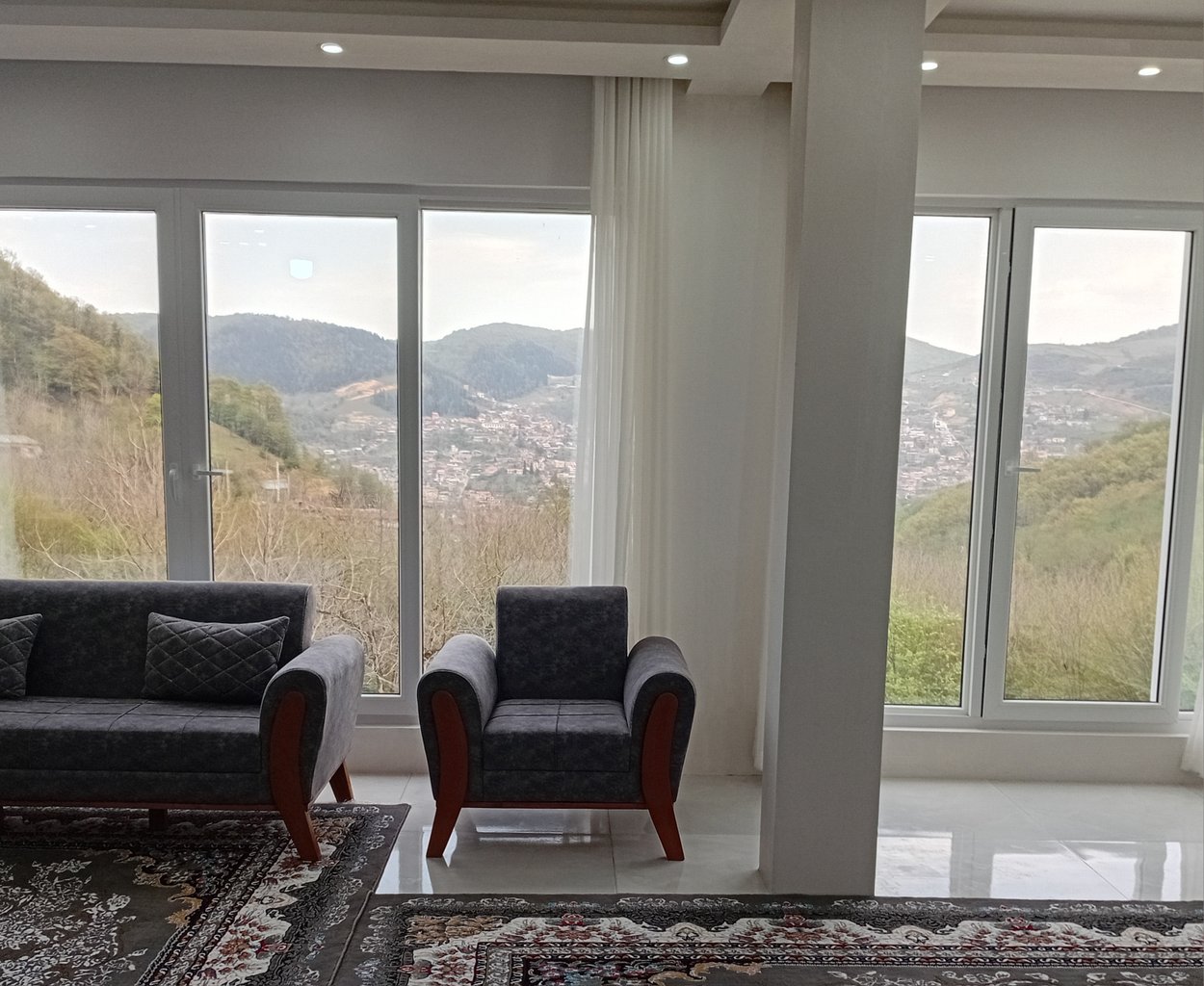 ویلا یک خوابه جنگلی آوا 1