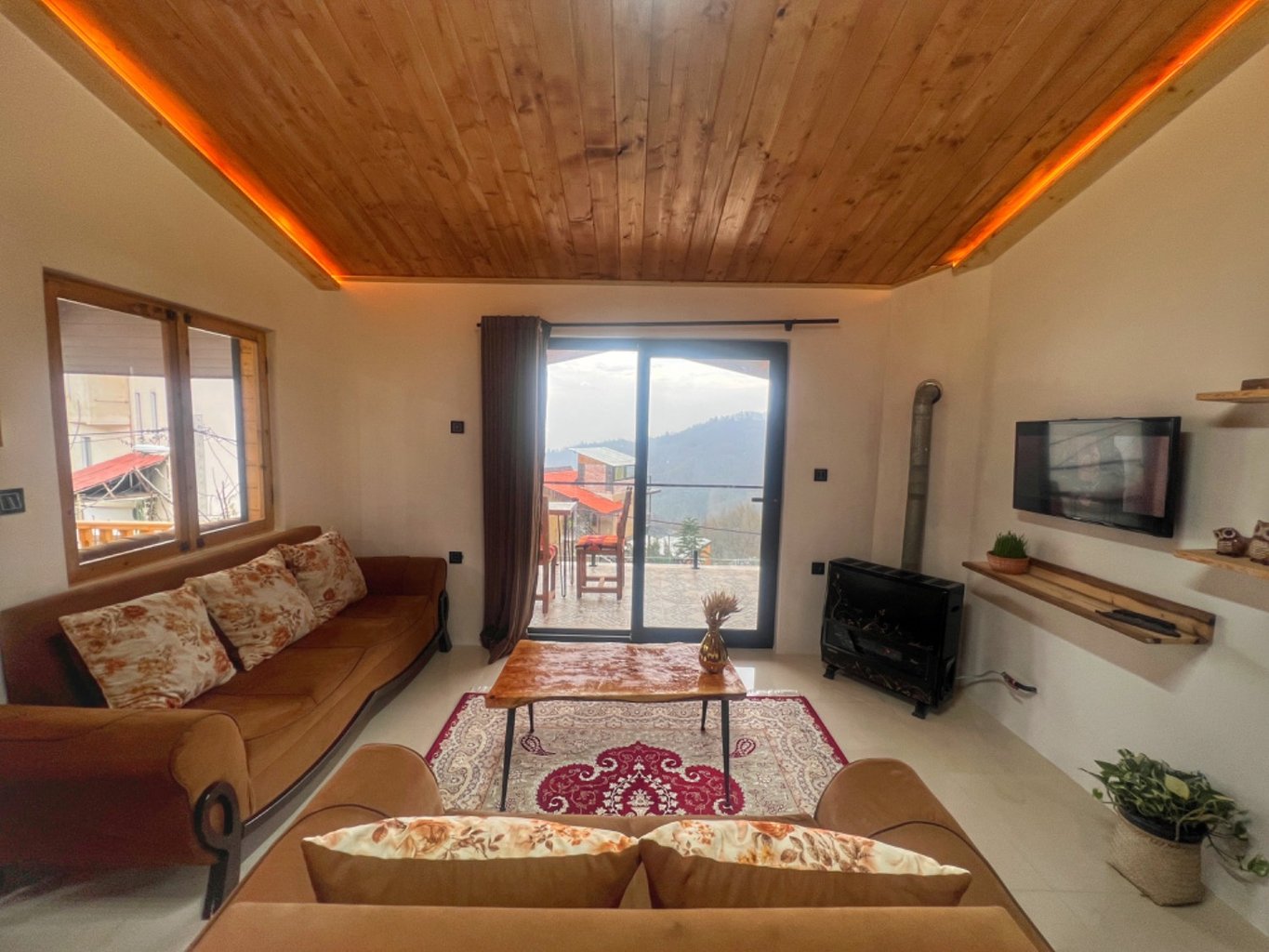 کلبه یک خوابه جنگلی بلوط 6