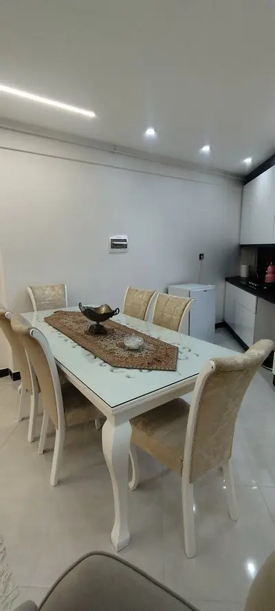 سوئیت تک خوابه ملک زاده