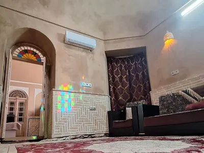 سوئیت یک خوابه سنتی تالار کیوان