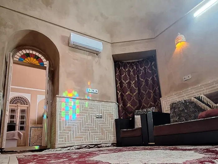 سوئیت یک خوابه سنتی تالار کیوان