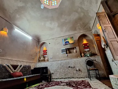 سوئیت یک خوابه سنتی تالار کیوان