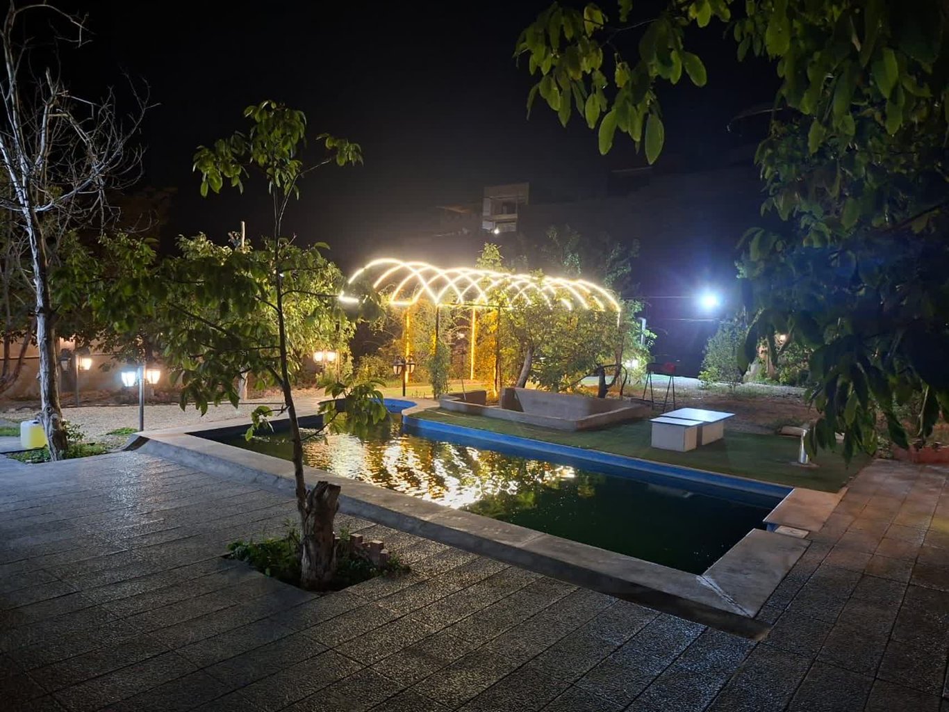 ویلا سه خوابه استخردار آبگرم فریدا