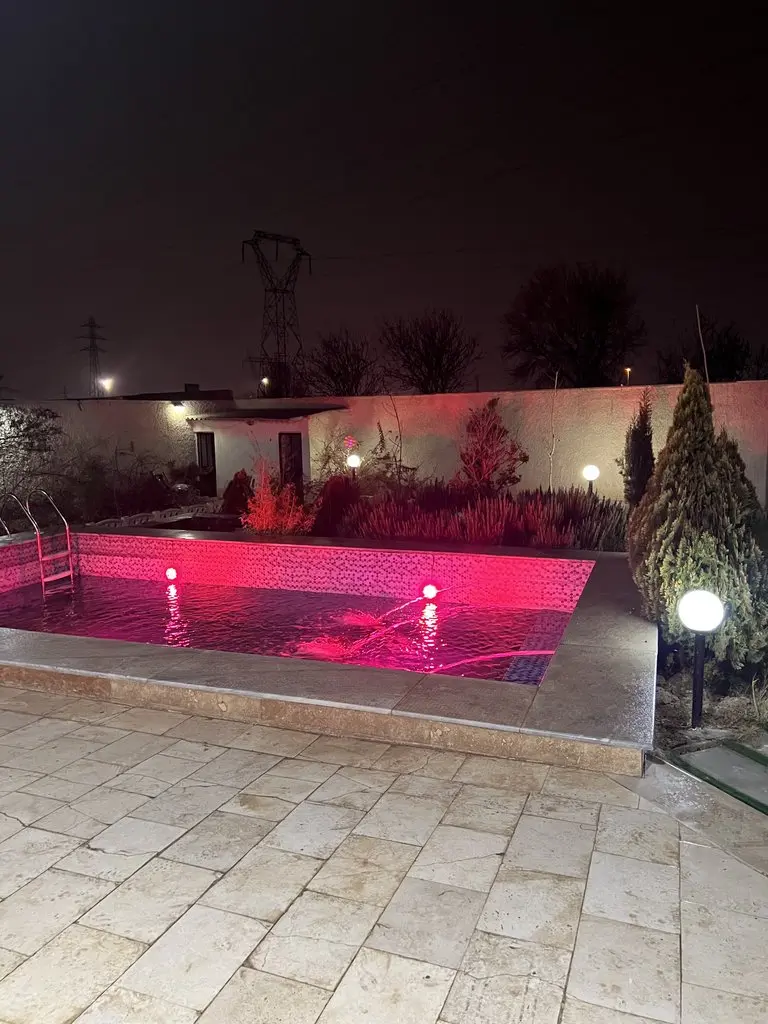 ویلا دوخوابه استخردار آبگرم رونیا 1