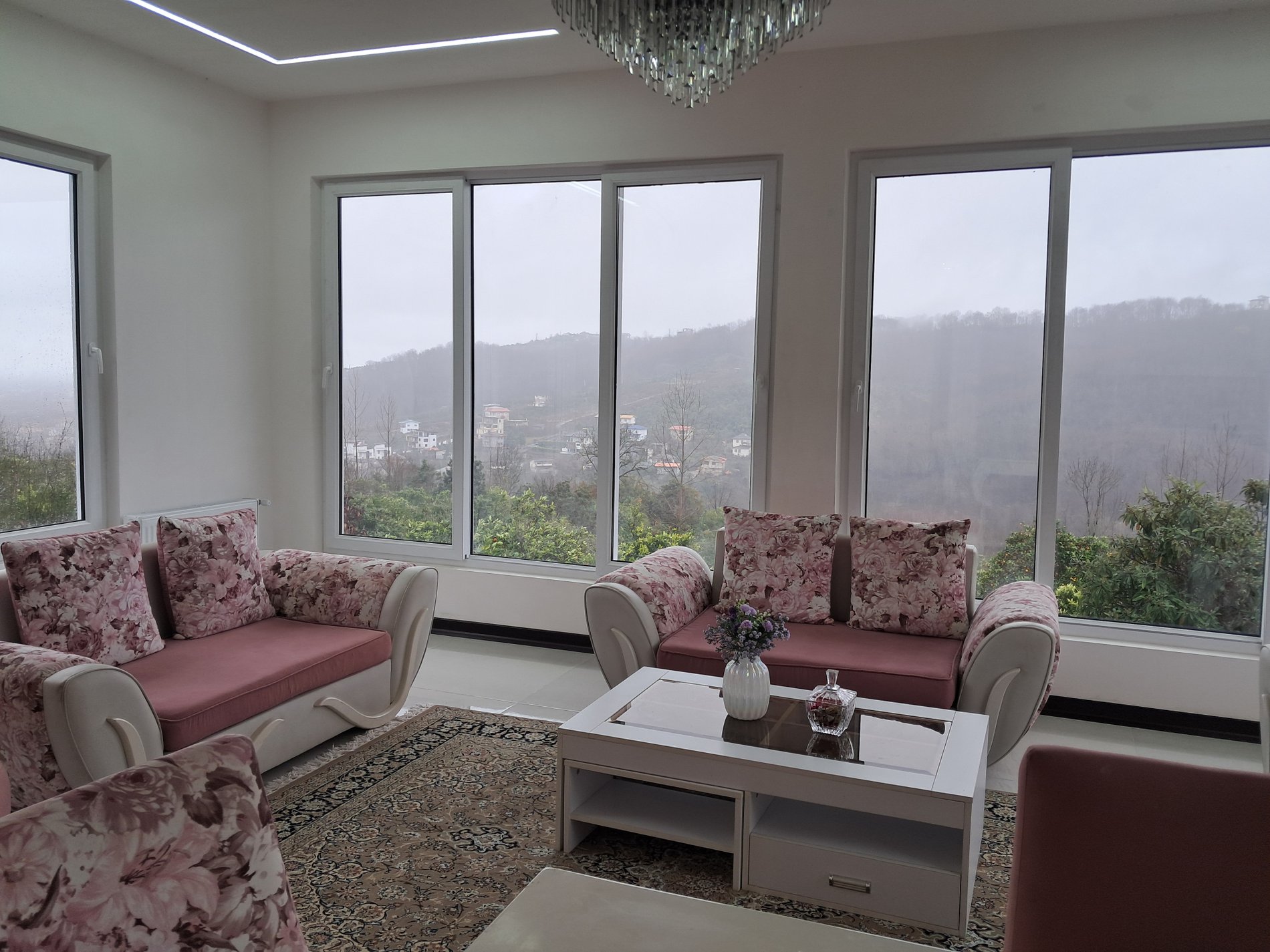 ویلا چهارخوابه تریبلکس گرین لند