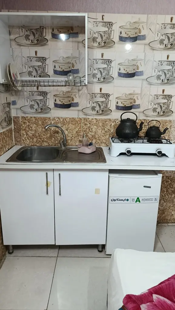 سوئیت فلت امیر - اتاق دو تخته