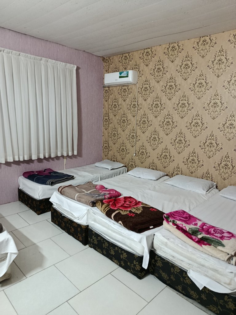 سوئیت فلت امیر - واحد شش تخته